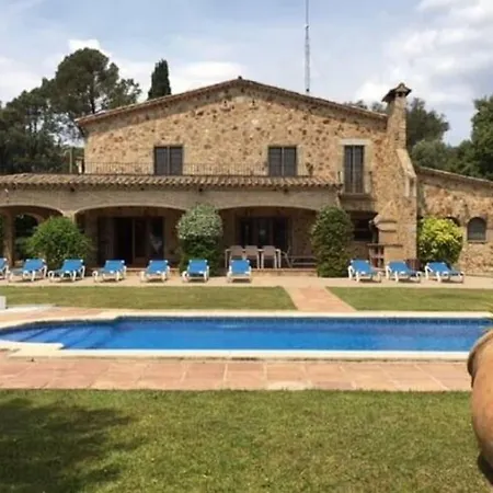 Belvilla By Oyo Boira Villa
